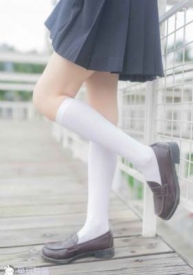 在线观看无颜之月