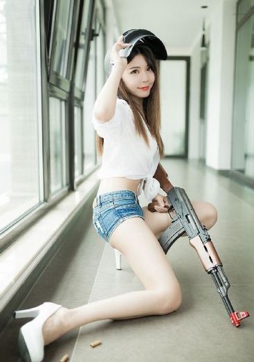 迷人女同学bd高清