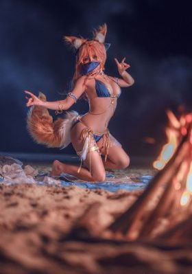 强袭魔女